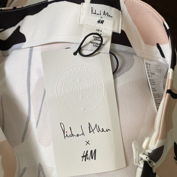 Richard Allan x H&M
Size 4 Casual Skirt - Picture 8 of 9